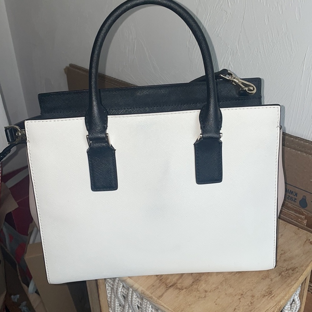 Kate Spade Leather Purse - Picture 6 of 8
